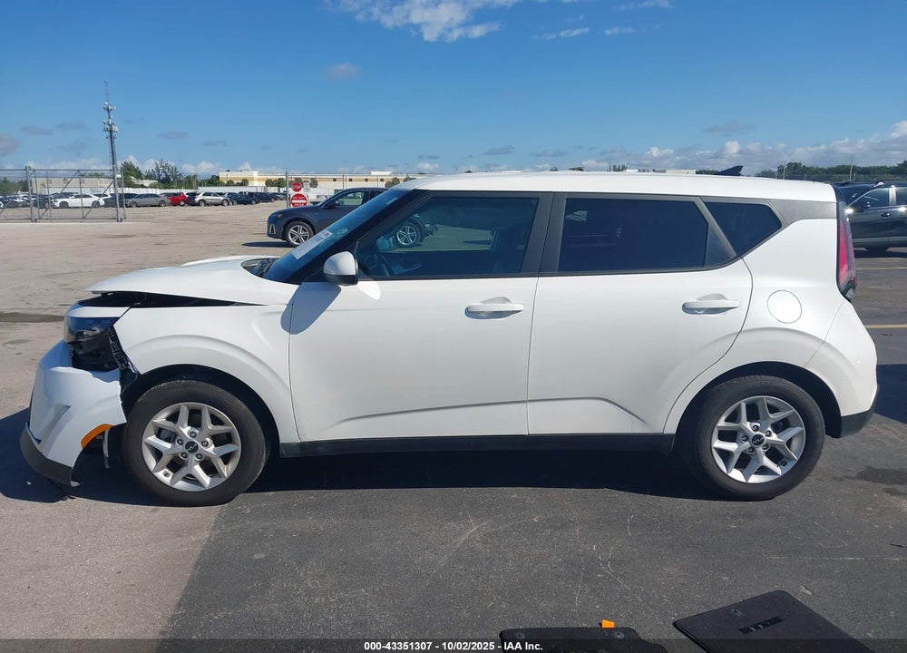 2025 KIA SOUL VIN: KNDJ23AU4S7939342