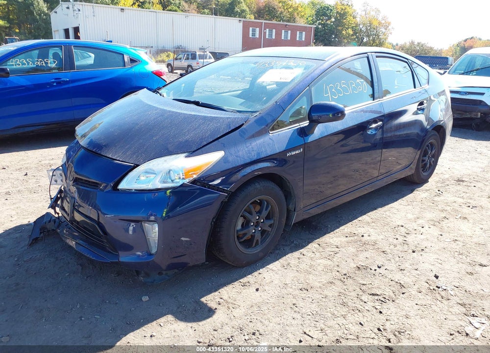 2013 TOYOTA PRIUS THREE VIN: JTDKN3DU4D0352464