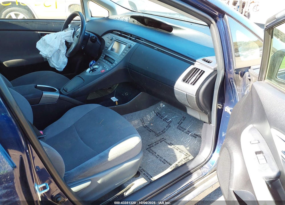 2013 TOYOTA PRIUS THREE VIN: JTDKN3DU4D0352464