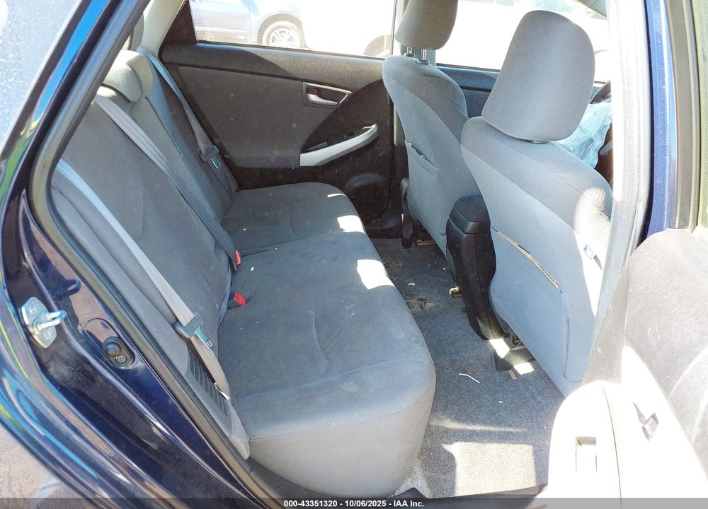 2013 TOYOTA PRIUS THREE VIN: JTDKN3DU4D0352464