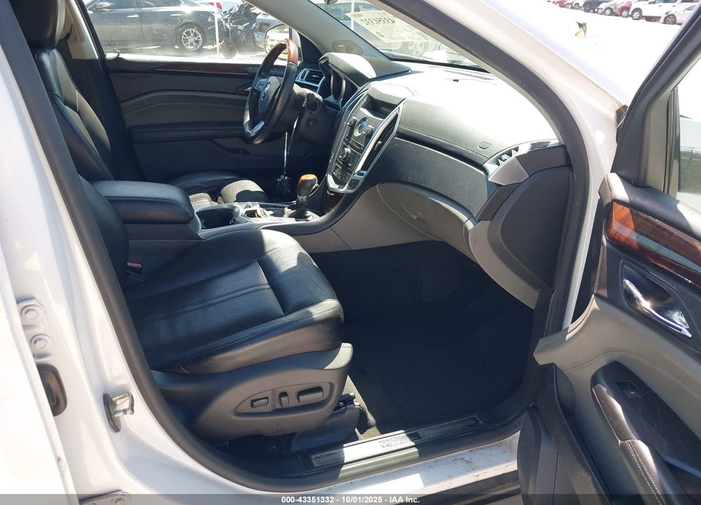 2010 CADILLAC SRX VIN: 3GYFNAEY0AS568057