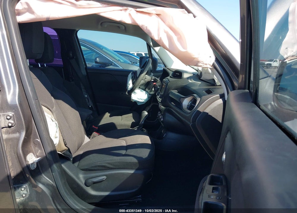 2016 JEEP RENEGADE SPORT VIN: ZACCJAAT0GPC73355