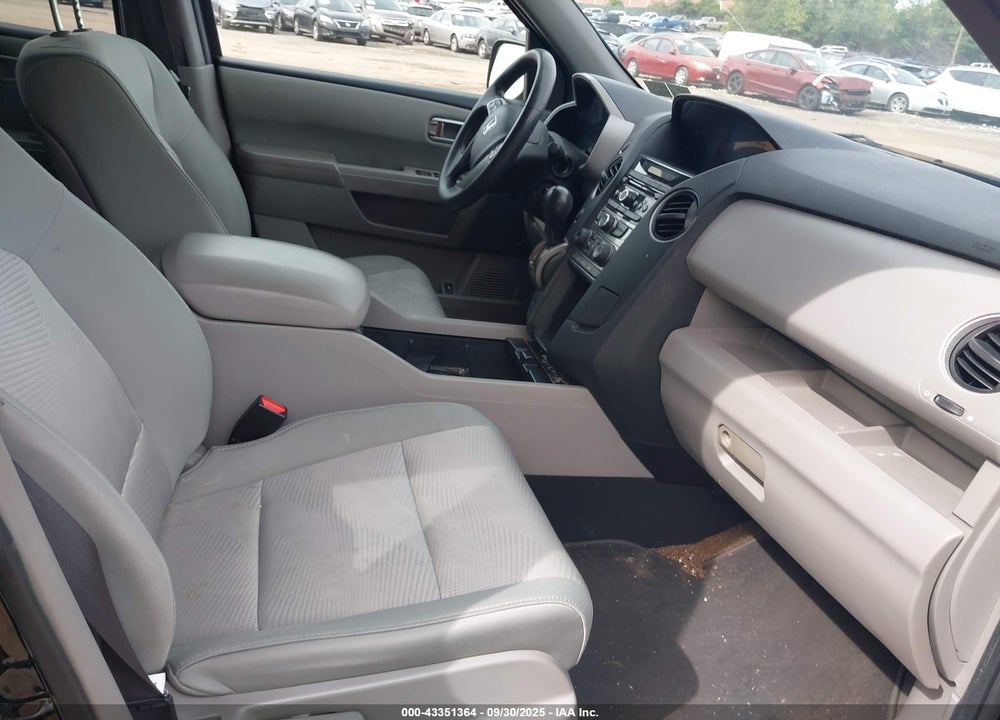2013 HONDA PILOT VIN: 5FNYF4H24DB064371