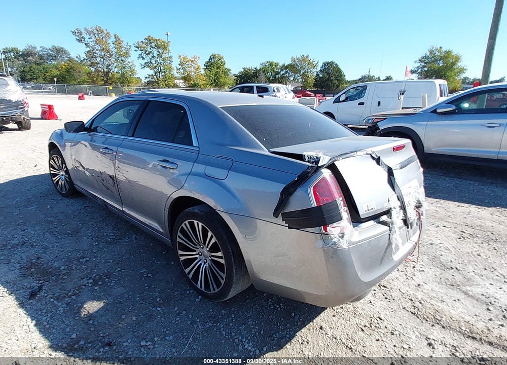 2014 CHRYSLER 300 VIN: 2C3CCABT5EH118814