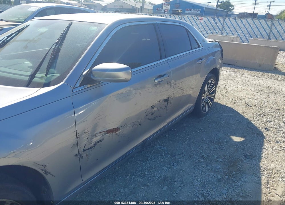 2014 CHRYSLER 300 VIN: 2C3CCABT5EH118814