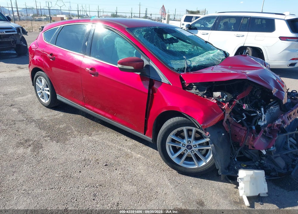 2017 FORD FOCUS SE VIN: 1FADP3K24HL329233
