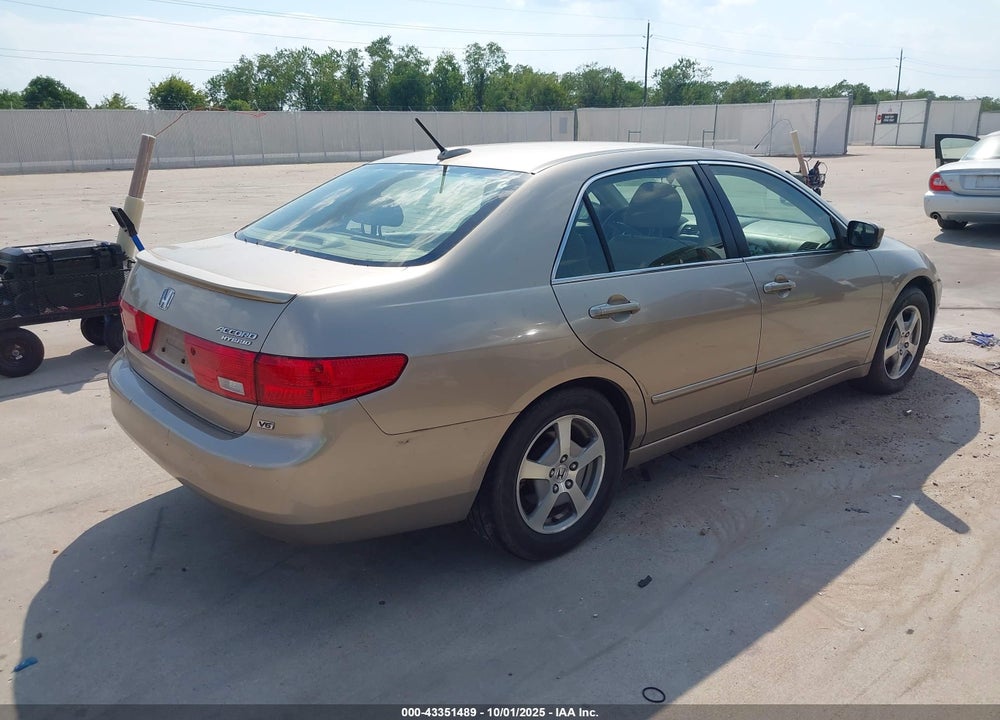 2005 HONDA ACCORD HYBRID IMA VIN: JHMCN36475C010099