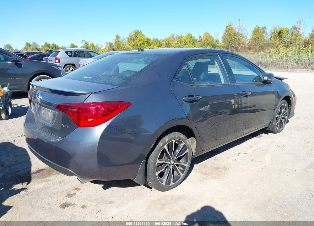 2018 TOYOTA COROLLA XSE VIN: 2T1BURHE5JC986585