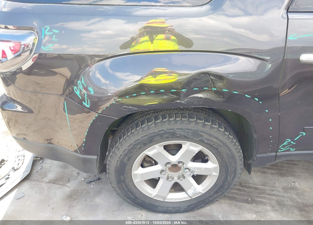 2015 GMC ACADIA SLE-2 VIN: 1GKKRPKD2FJ353175