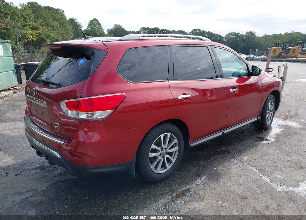 2015 NISSAN PATHFINDER SV VIN: 5N1AR2MM6FC641837