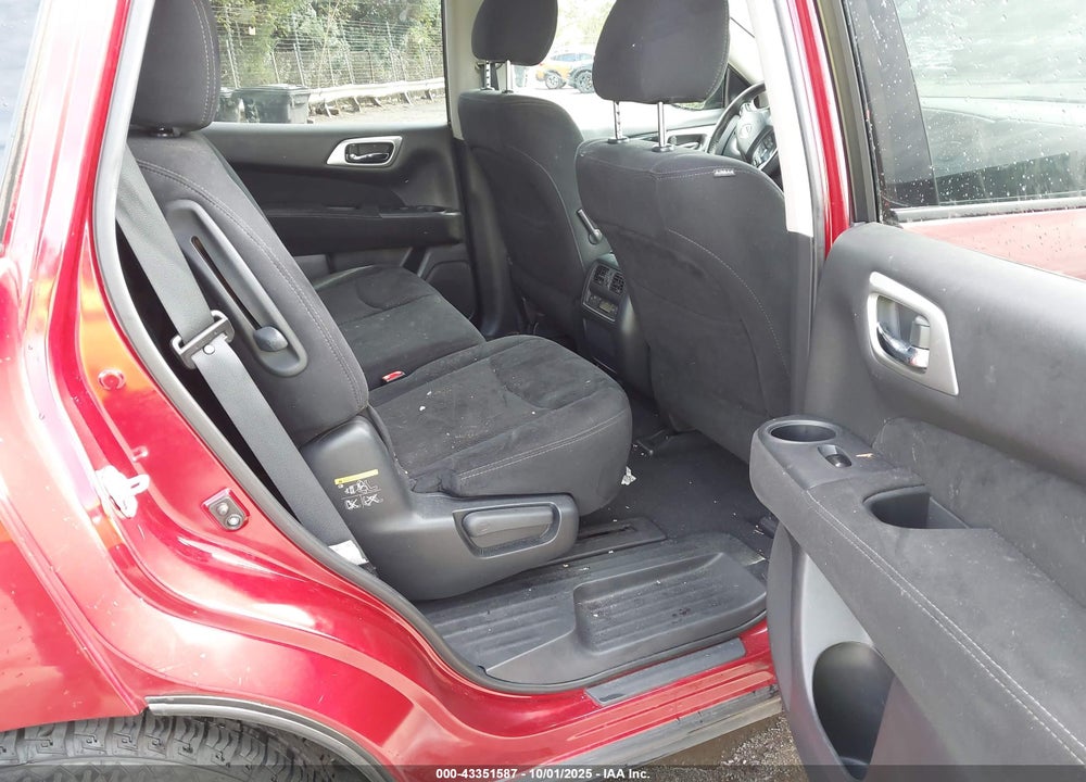 2015 NISSAN PATHFINDER SV VIN: 5N1AR2MM6FC641837