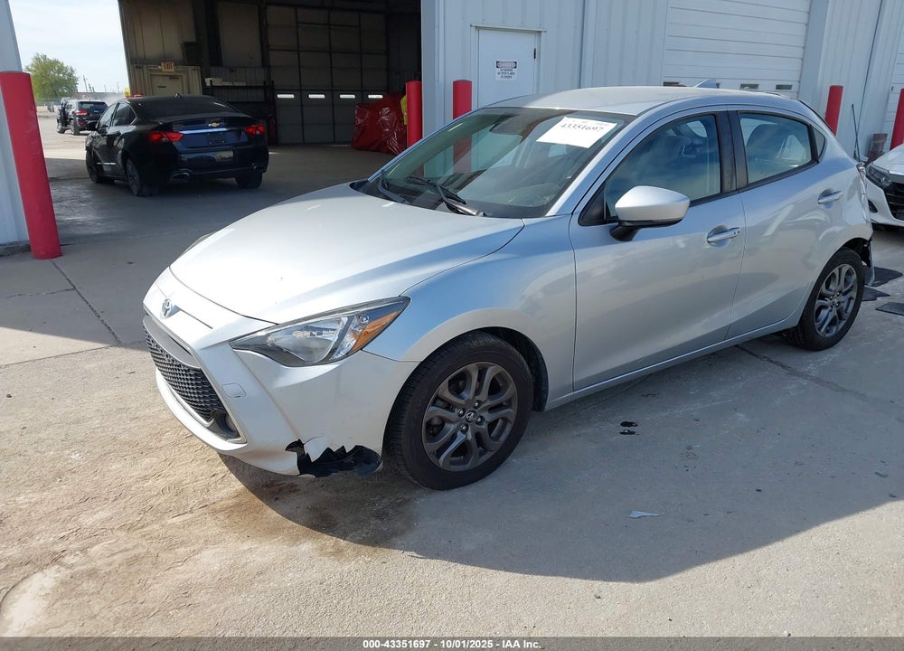 2020 TOYOTA YARIS LE VIN: 3MYDLBJV7LY705937