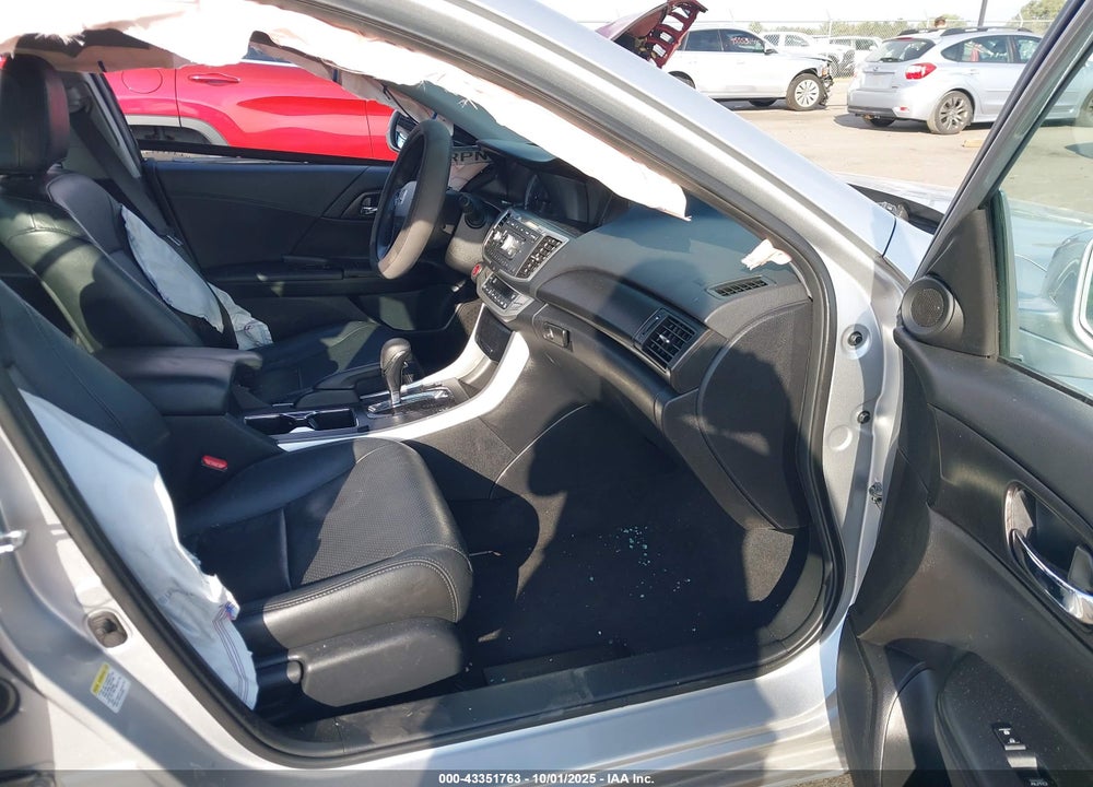 2013 HONDA ACCORD EX VIN: 1HGCR2F72DA039824
