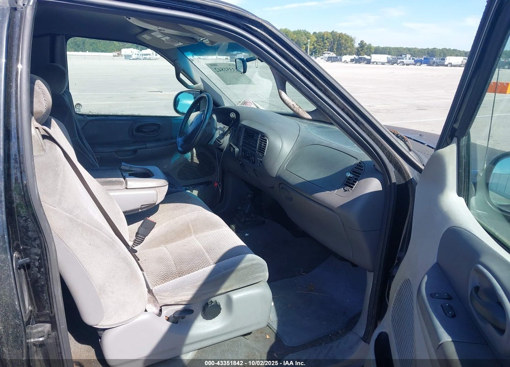 2002 FORD F150 VIN: 1FTRX18L72NA95797
