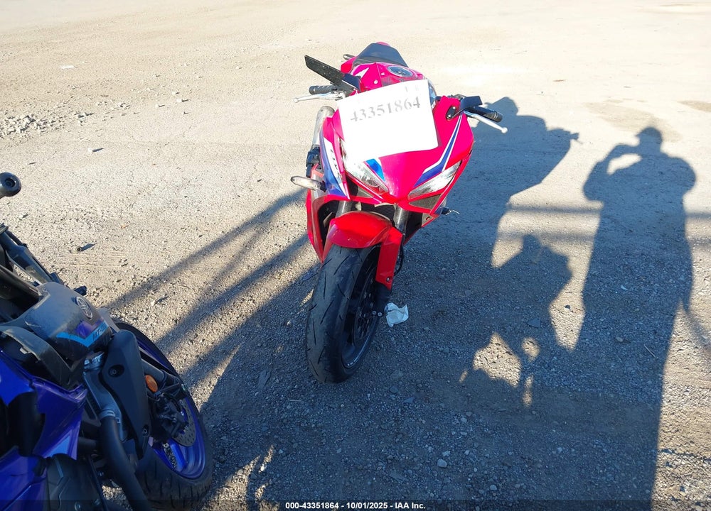 2024 HONDA CBR650 VIN: MLHRH1553R5001053