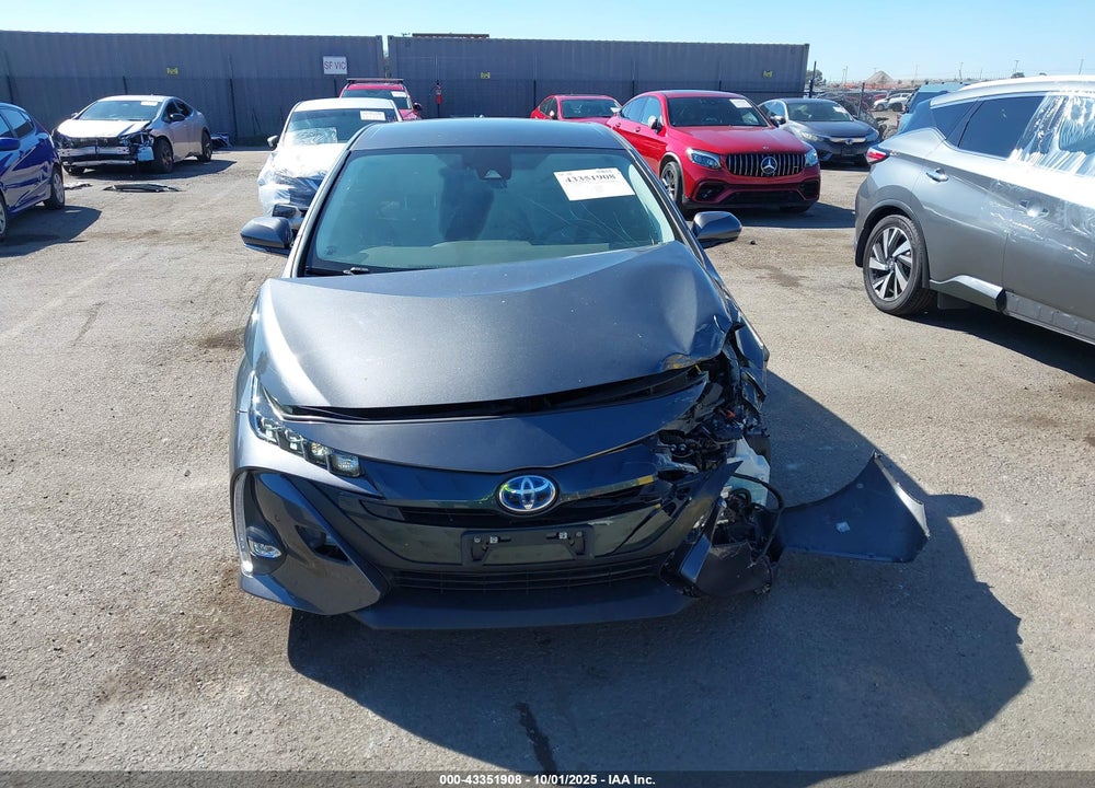 2018 TOYOTA PRIUS PRIME VIN: JTDKARFP1J3078284