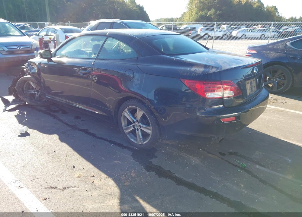 2015 LEXUS IS 250C VIN: JTHFF2C29F2532439