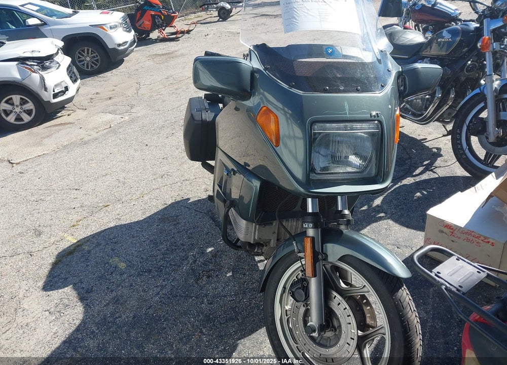 1985 BMW K100 RT VIN: WB1051400F0050632