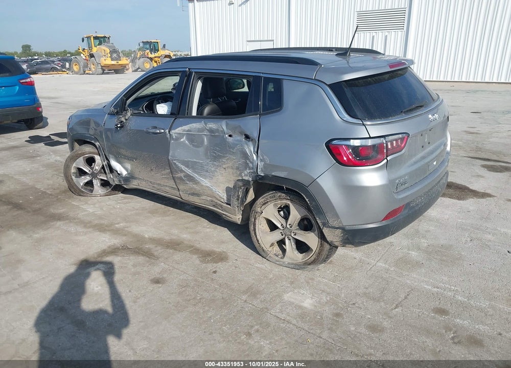 2018 JEEP COMPASS LATITUDE 4X4 VIN: 3C4NJDBB9JT155269
