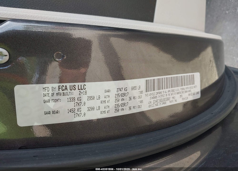 2018 CHRYSLER PACIFICA TOURING L VIN: 2C4RC1BG9JR233607