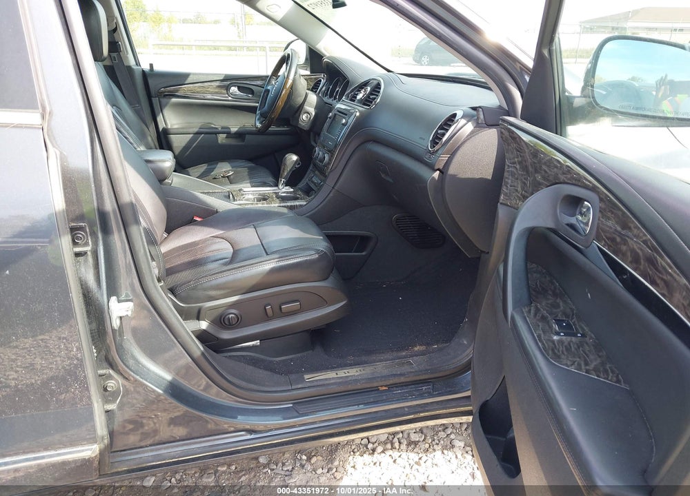 2013 BUICK ENCLAVE VIN: 5GAKRCKD5DJ143768