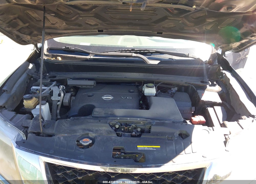 2013 NISSAN PATHFINDER VIN: 5N1AR2MN7DC631033