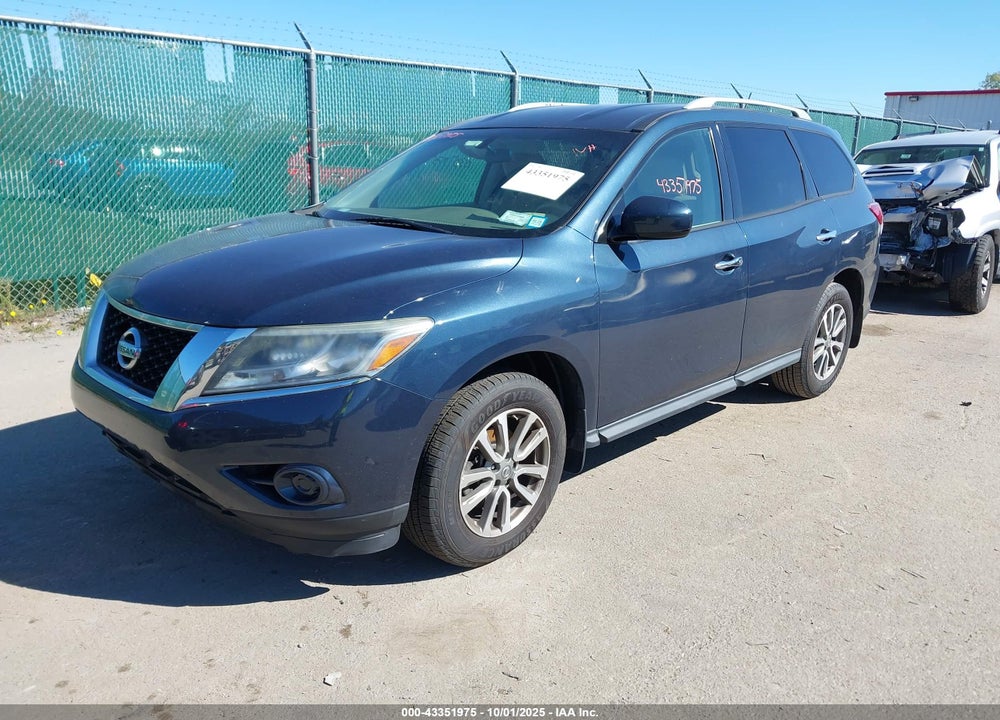 2013 NISSAN PATHFINDER VIN: 5N1AR2MN7DC631033