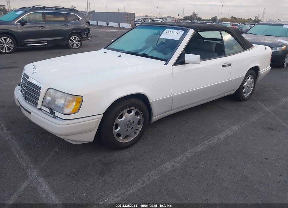 1995 MERCEDES-BENZ E 320 VIN: WDBEA66E2SC242779