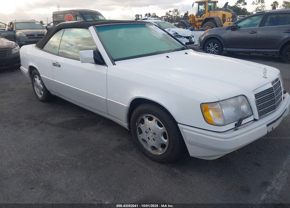 1995 MERCEDES-BENZ E 320 VIN: WDBEA66E2SC242779