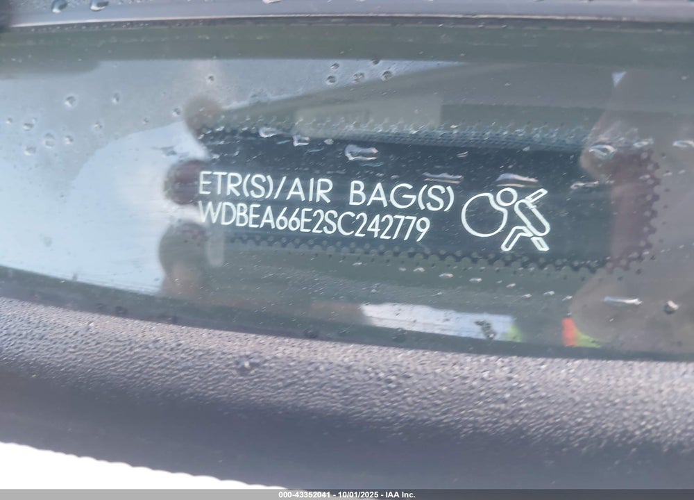 1995 MERCEDES-BENZ E 320 VIN: WDBEA66E2SC242779