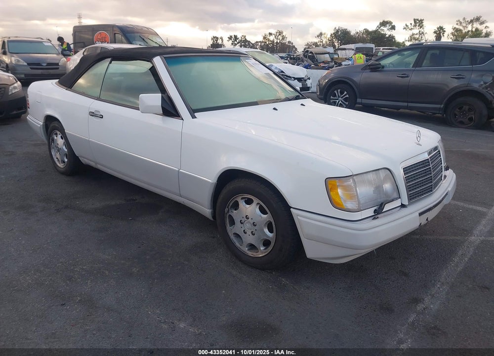 1995 MERCEDES-BENZ E 320 VIN: WDBEA66E2SC242779