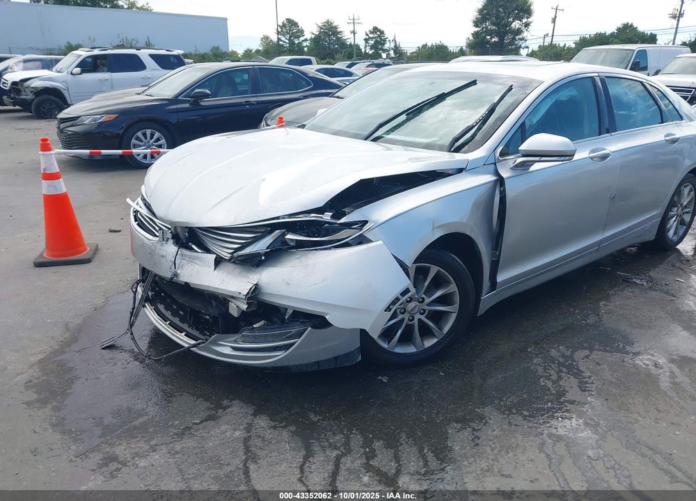 2015 LINCOLN MKZ VIN: 3LN6L2J97FR604269