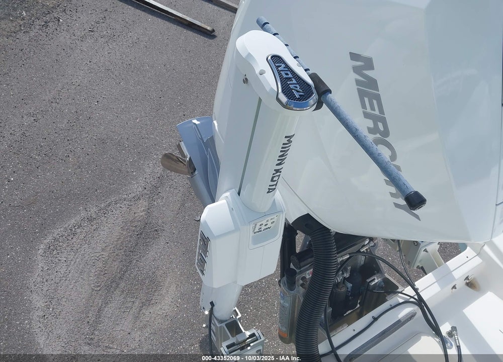 2018 BOSTON WHALER OTHER VIN: BWCE1432L718