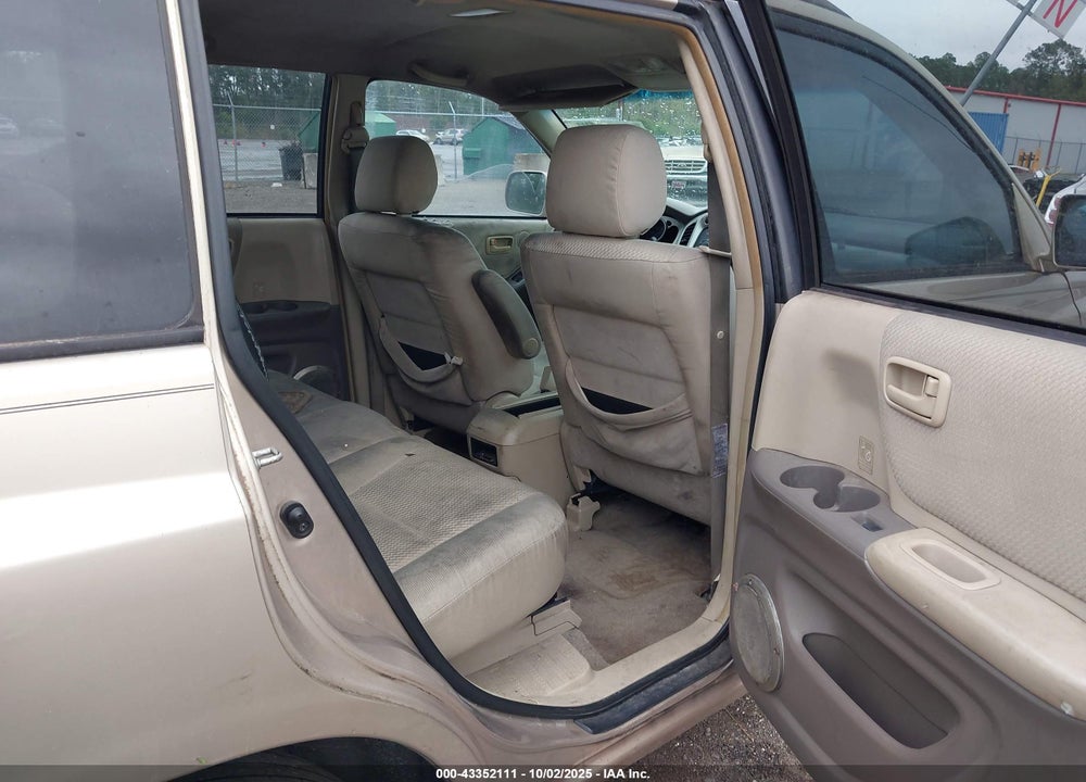 2005 TOYOTA HIGHLANDER VIN: JTEDP21A250083952