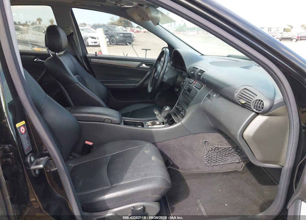 2004 MERCEDES-BENZ C 230 KOMPRESSOR SPORT/SPORT VIN: WDBRF40J84A643409