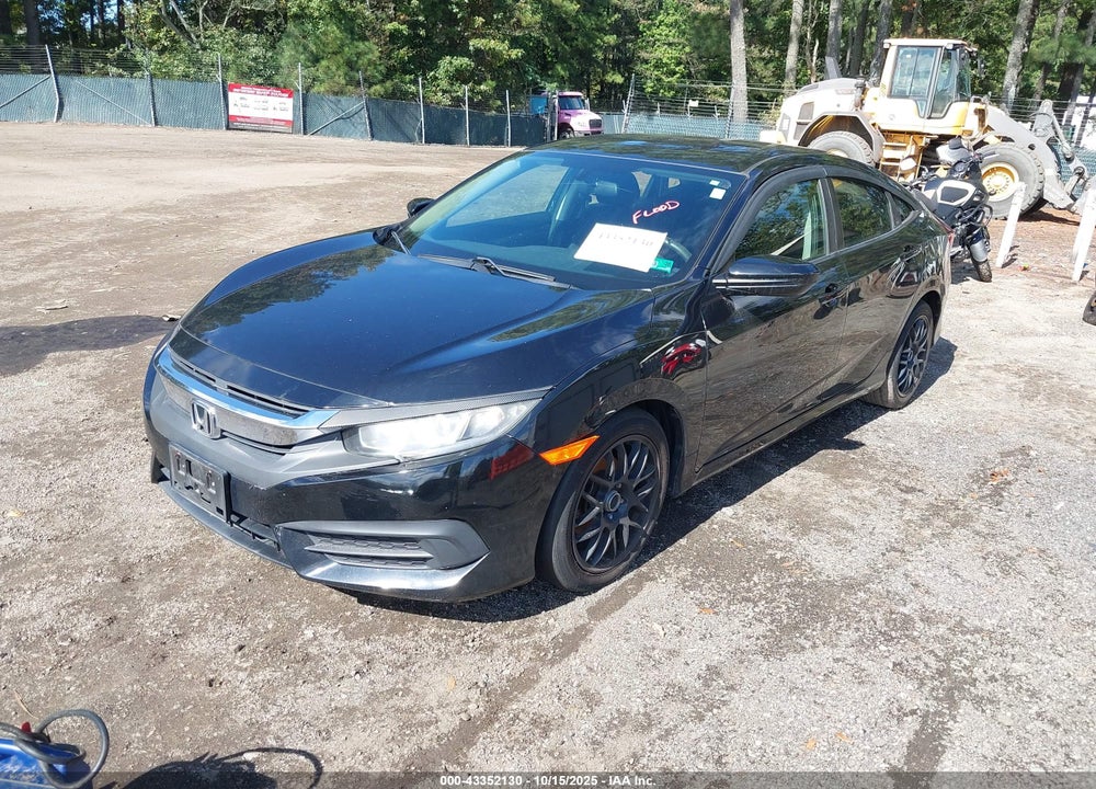 2018 HONDA CIVIC LX VIN: 2HGFC2F52JH570189