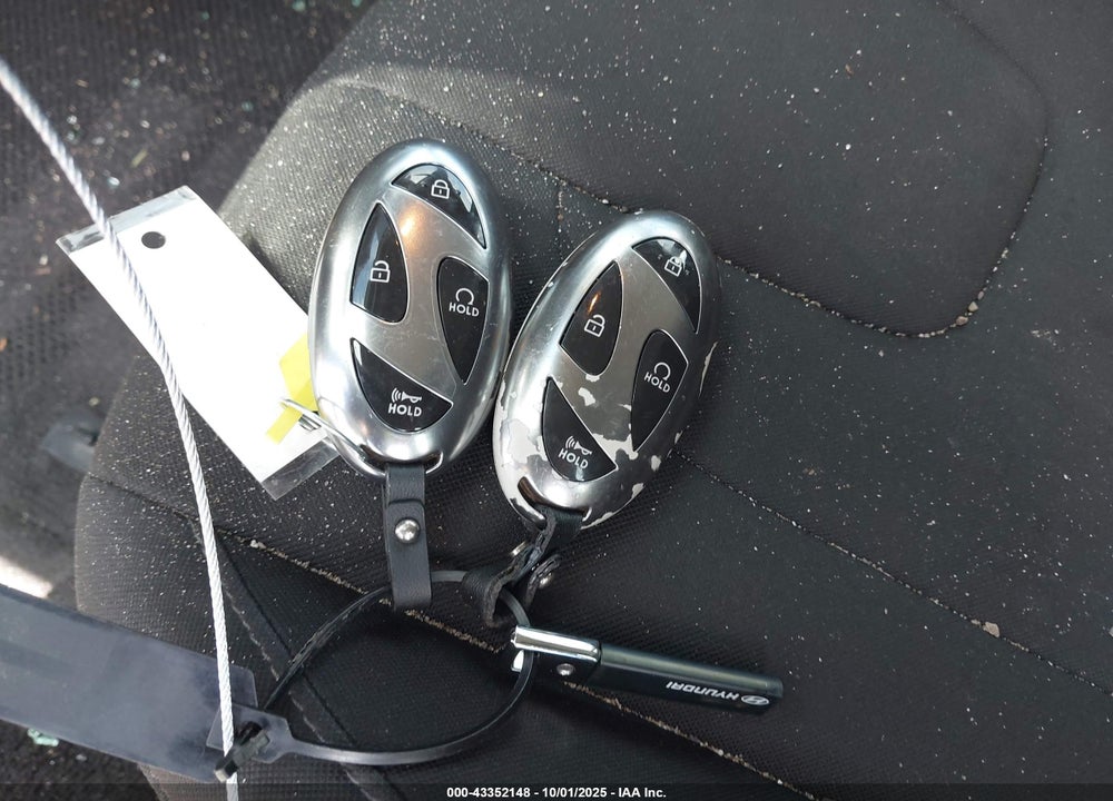 2024 HYUNDAI ELANTRA VIN: KMHLM4DG7RU732367