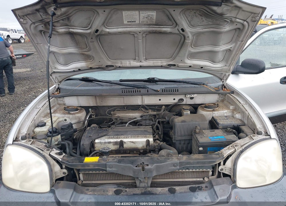 2001 HYUNDAI SANTA FE 2.4L/2.4L GL VIN: KM8SB82B61U027080