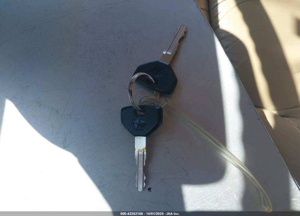 1993 CHRYSLER TOWN & COUNTRY VIN: 1C4GH54R1PX653192