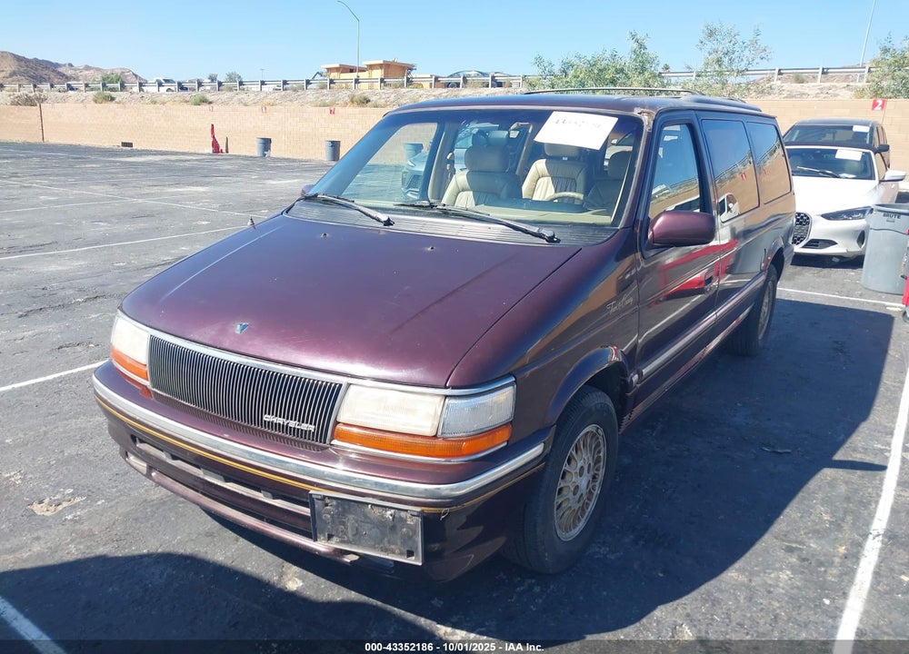 1993 CHRYSLER TOWN & COUNTRY VIN: 1C4GH54R1PX653192