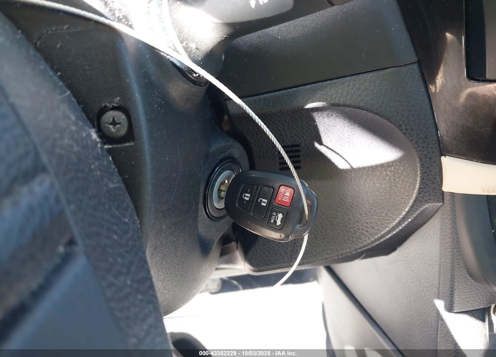 2014 TOYOTA COROLLA LE ECO PLUS VIN: 5YFBPRHE3EP004405