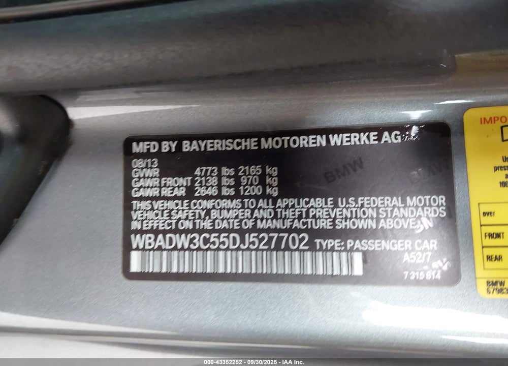 2013 BMW 328I VIN: WBADW3C55DJ527702