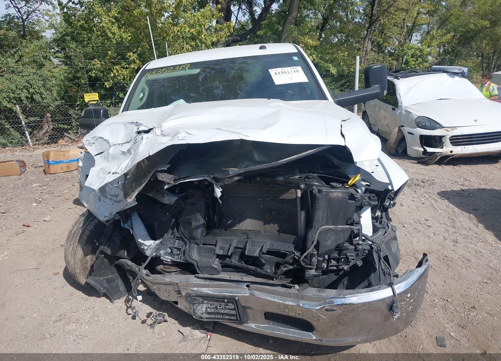 2022 RAM 1500 VIN: 3C6RR7KG7NG239927