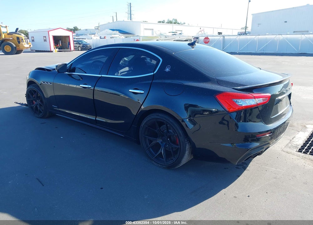 2018 MASERATI GHIBLI VIN: ZAM57XSS7J1270956