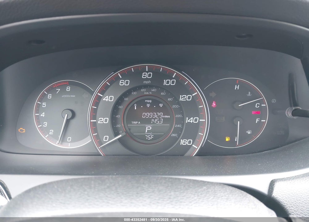 2013 HONDA ACCORD EX-L V-6 VIN: 1HGCT2B81DA010282