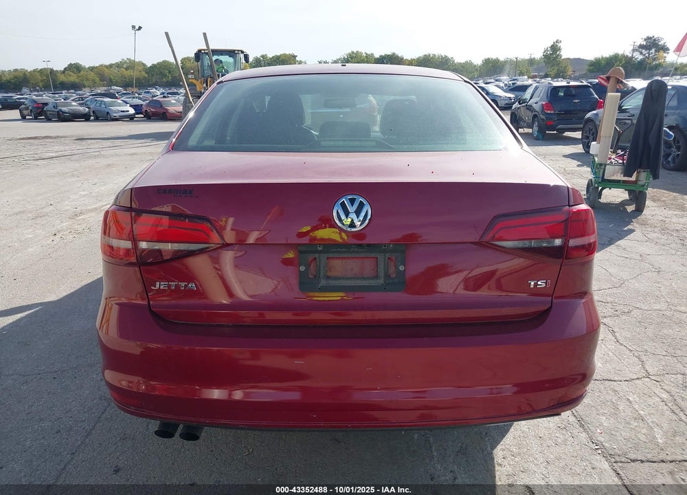 2017 VOLKSWAGEN JETTA 1.4T S VIN: 3VW2B7AJ1HM222183
