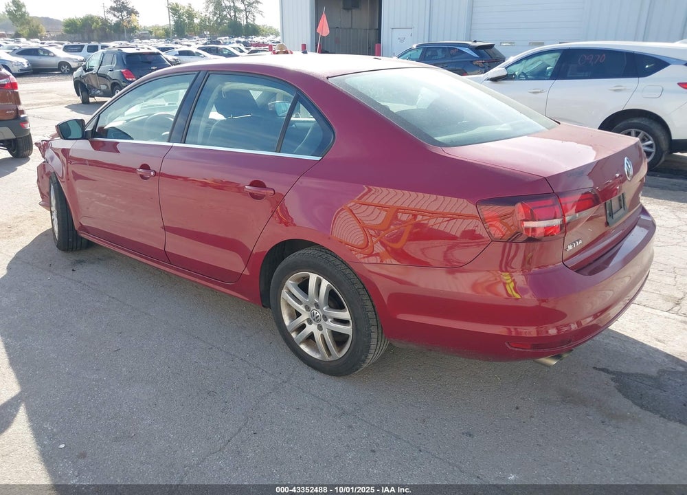 2017 VOLKSWAGEN JETTA 1.4T S VIN: 3VW2B7AJ1HM222183