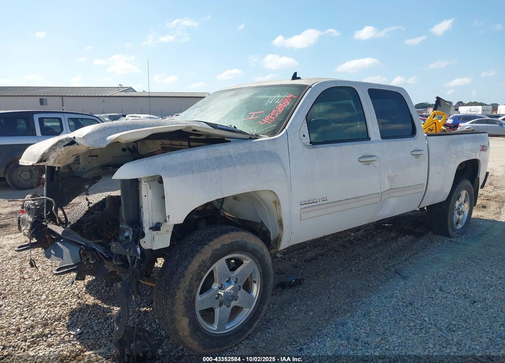 2011 CHEVROLET SILVERADO 2500HD LTZ VIN: 1GC1KYC87BF156194