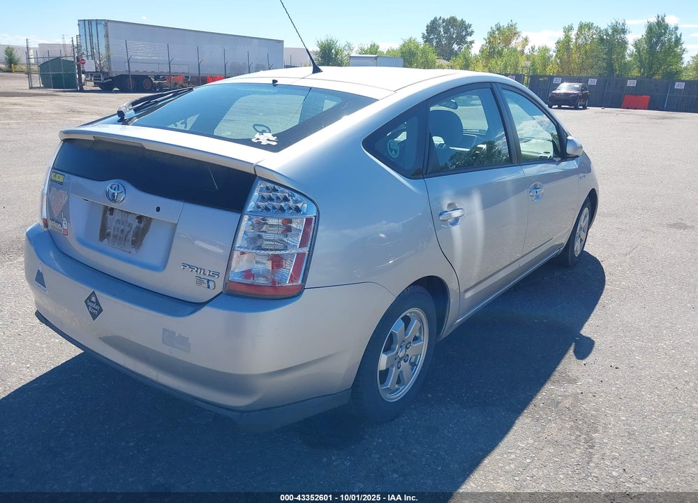 2007 TOYOTA PRIUS VIN: JTDKB20U177571712