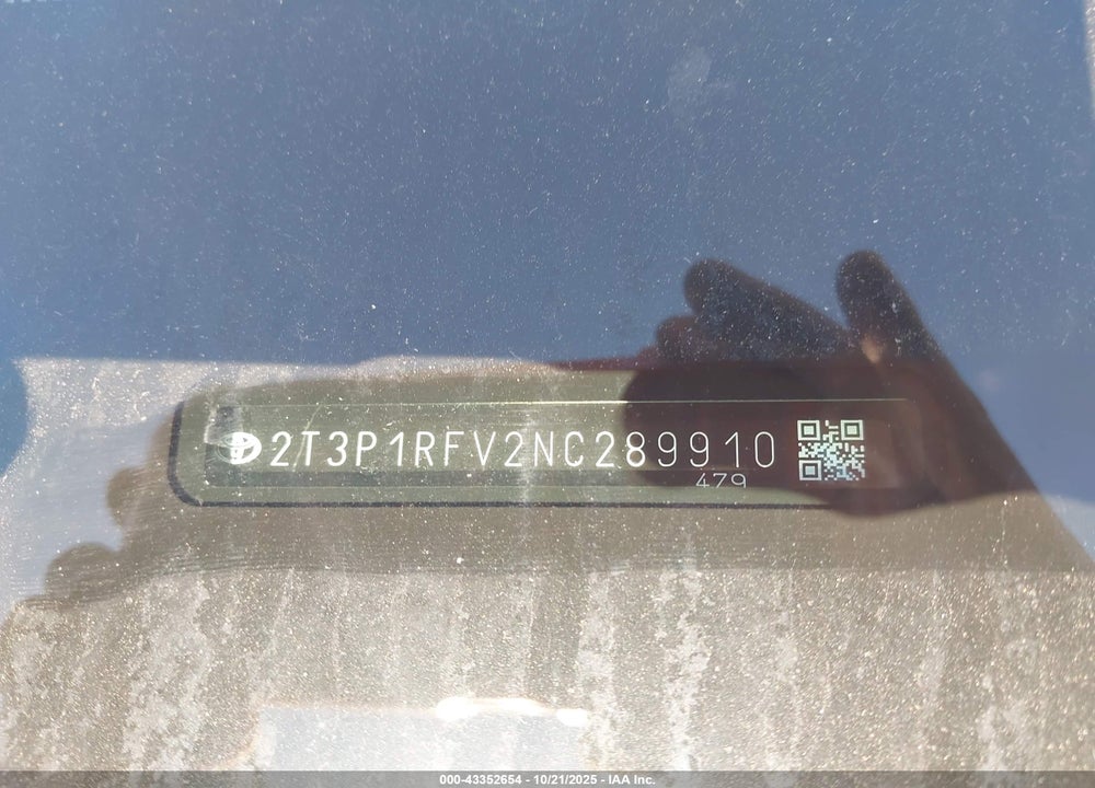 2022 TOYOTA RAV4 XLE VIN: 2T3P1RFV2NC289910